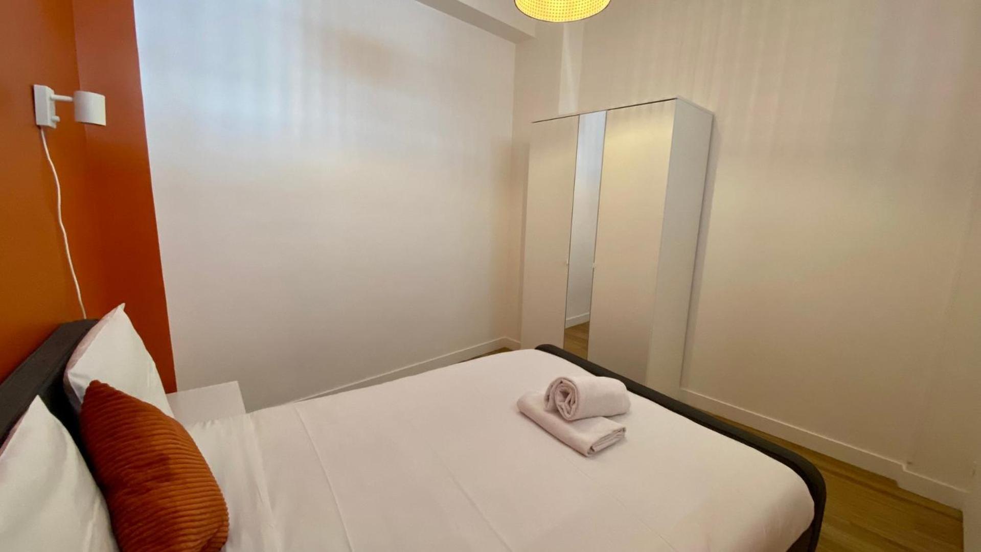 Pois3Ouest - Vast Apartment At Poissonniere 8P パリ エクステリア 写真